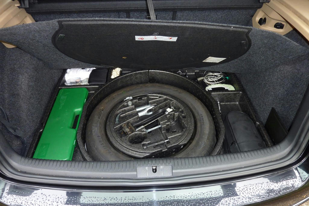 Non space Saver Spare wheel (with pictures) Mk5 General Area MK5