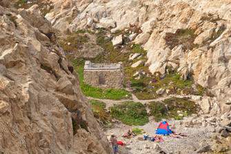 008-ILE-ROUSSE.jpg